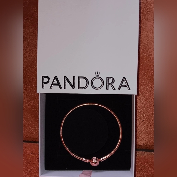 Pandora 14k Rose Gold Plated Mesh Bracelet. - Picture 6 of 8